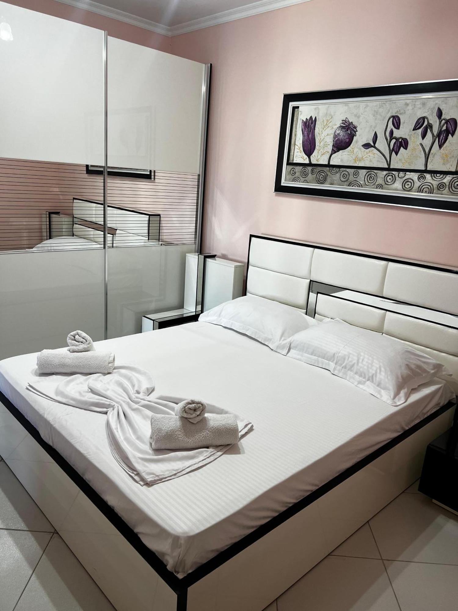 Amy'S Luxury Appartment Шкодер Экстерьер фото