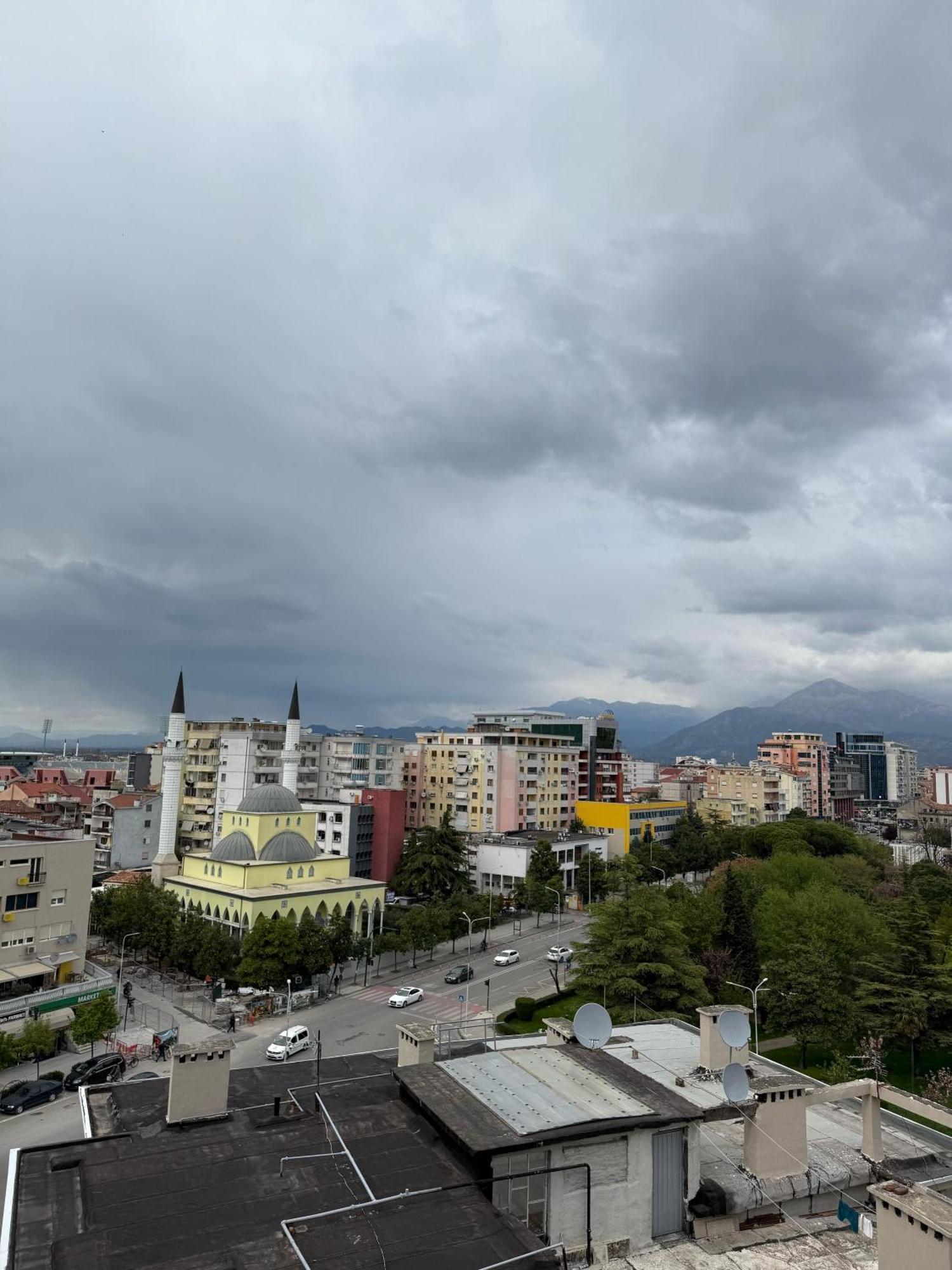 Amy'S Luxury Appartment Шкодер Экстерьер фото